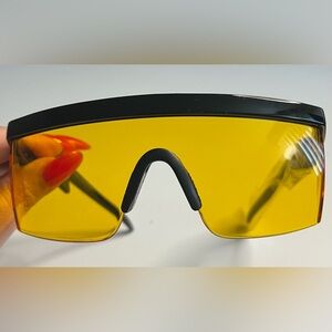 NWOT Yellow Visor Sunglasses